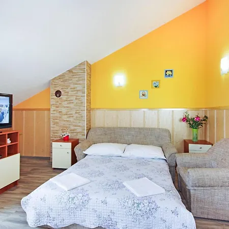 Apartment Vesna *