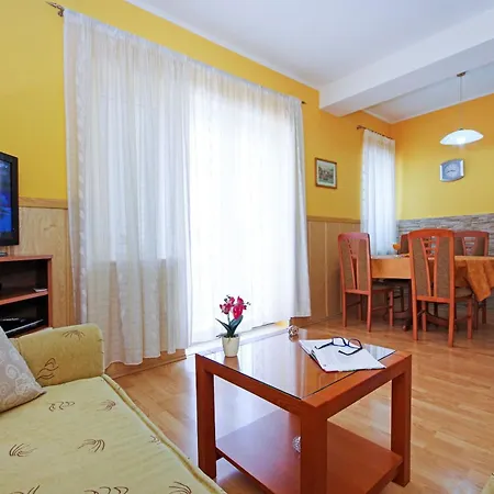 Vesna * Makarska